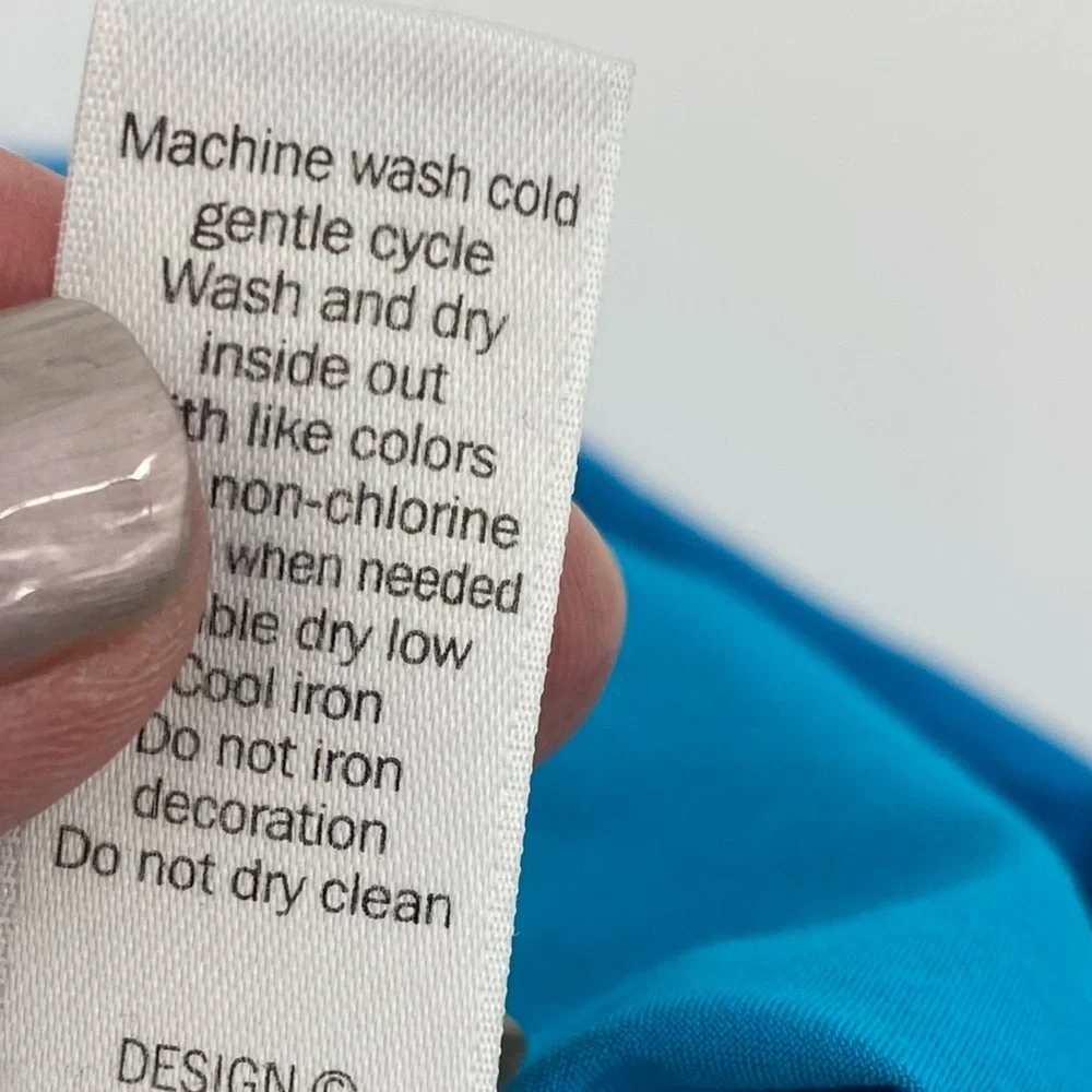 Athleta Ready Set Go Shorts Aqua size M - Picture 7 of 8